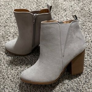Women's Gray Suede Block Heel Ankle Boots